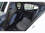 Volvo EX30 Single Motor Extended Range Plus 69 kWh | Google Navigatie | Stoel-/Stuurwielverwarming | Elektrisch verstelbare voorstoelen | Harman Kardon Soundbar | Keyless | Apple Carplay | Elektrische Achterklep | Parkeercamera Achter | Adaptieve Cruise Control | BLIS |