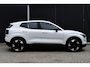 Volvo EX30 Single Motor Extended Range Plus 69 kWh | Google Navigatie | Stoel-/Stuurwielverwarming | Elektrisch verstelbare voorstoelen | Harman Kardon Soundbar | Keyless | Apple Carplay | Elektrische Achterklep | Parkeercamera Achter | Adaptieve Cruise Control | BLIS |
