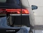Volkswagen Tiguan Limited Edition 1.5 eHybrid 204 PK | Navigatie | Climate control | 18" velgen | Trekhaak |