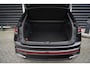 Volkswagen Taigo 1.5 TSI 2x R-Line 150PK Pano IQ Led Kessy Cam Navi Virtual
