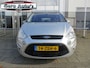 Ford S-Max 1.6 EcoBoost Lease Titanium nl -auto airco ecc ,cruise control ,lmv trekhaak zeer nette auto !