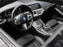 BMW 3-Serie Touring 330e xDrive 292pk M-Sport Dravit Pano Trekhaak Carbon Head-Up Laser 19-Inch VOL!