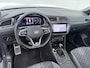 Volkswagen Tiguan 1.5 TSI R-Line | Pano Dak | Trekhaak | ACC | Elek. Achterklep | Matrix LED | Carplay | Spiegelpakket | 19'' |