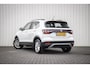 Volkswagen T-Cross 1.0 TSI 95pk Life Business | Stoelverwarming | Adaptive Cruise | Dodehoek detectie | 16'' Lichtmetalen Velgen
