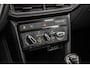 Volkswagen T-Cross 1.0 TSI 95pk Life Business | Stoelverwarming | Adaptive Cruise | Dodehoek detectie | 16'' Lichtmetalen Velgen