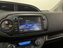 Toyota Yaris 1.5 VVT-i Design Red | trekhaak | Climate | Cruise control |