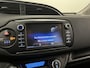 Toyota Yaris 1.5 VVT-i Design Red | trekhaak | Climate | Cruise control |
