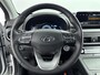 Hyundai Kona Electric EV Limited 64 kWh | Electrische verstelbare stoel | Leder | Stoelverwarming & Verkoeling | Premium Audio | Warmtepomp | Head up |