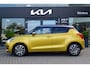 Suzuki Swift 1.2 Style Smart Hybrid Automaat | Stoelverwarming | Navigatie | Cruise & Climate Control | Dodehoekassistentie |