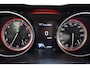Suzuki Swift 1.2 Style Smart Hybrid Automaat | Stoelverwarming | Navigatie | Cruise & Climate Control | Dodehoekassistentie |