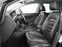 Volkswagen E-Golf | SOH 91.3% | Leder | Dynaudio | Stoelverwarming | Adaptive cruise | Carplay | Navigatie | Park assist | Climate control | Xenon |