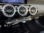 Mercedes-Benz A-klasse 180 AMG-Line|HuD|Keyless|Memory|Pano|Sfeer