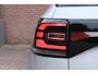 Volkswagen T-Cross 1.5 TSi 150pk DSG Style | App Connect | Adaptive Cruise | Camera | Stoelverwarming | Climate | Matrix LED | Trekhaak