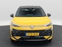 Volkswagen T-Roc R-Line First Edition 1.5 eTSI 150 PK | Trekhaak | Elektrische Achterklep | 360 Camera | Head-Up Display | Stoel- & Stuurverwarming |