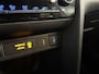 Toyota Yaris Cross 1.5 Hybrid Explore | Stoelverwarming | Parkeersensoren voor & achter | CarPlay |