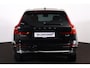 Volvo XC60 T6 Recharge AWD Core Bright - Panorama/schuifdak - IntelliSafe Assist & Surround - Adaptieve LED koplampen - Parkeercamera achter - Verwarmde voorstoelen, stuur & achterbank - Parkeersensoren voor & achter - Draadloze tel. lader - Extra getint glas - Inklapbare trekhaak - 18' LMV