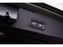 Volvo V60 2.0 T6 Plug-in hybrid AWD Ultra Dark | Adaptive Cruise Control | Head Up Display | 360 Camera | Schuif -/ Kanteldak | 19 Inch | Sportstoelen | Harman Kardon Audio | Memory | Adaptieve Koplampen |