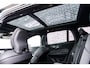 Volvo V60 2.0 T6 Plug-in hybrid AWD Ultra Dark | Adaptive Cruise Control | Head Up Display | 360 Camera | Schuif -/ Kanteldak | 19 Inch | Sportstoelen | Harman Kardon Audio | Memory | Adaptieve Koplampen |
