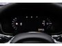 Volvo V60 2.0 T6 Plug-in hybrid AWD Ultra Dark | Black Edition | Adaptive Cruise Control | Head Up Display | 360 Camera | Schuif -/ Kanteldak | 19 Inch | Sportstoelen | Harman Kardon Audio | Memory | Adaptieve Koplampen |