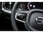 Volvo V60 2.0 T6 Plug-in hybrid AWD Ultra Dark | Adaptive Cruise Control | Head Up Display | 360 Camera | Schuif -/ Kanteldak | 19 Inch | Sportstoelen | Harman Kardon Audio | Memory | Adaptieve Koplampen |