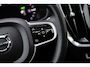 Volvo V60 2.0 T6 Plug-in hybrid AWD Ultra Dark | Black Edition | Adaptive Cruise Control | Head Up Display | 360 Camera | Schuif -/ Kanteldak | 19 Inch | Sportstoelen | Harman Kardon Audio | Memory | Adaptieve Koplampen |