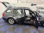 BMW 3-Serie Touring 318i / PANORAMADAK / AUTOMAAT / NETTE AUTO