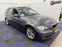 BMW 3-Serie Touring 318i / PANORAMADAK / AUTOMAAT / NETTE AUTO