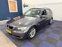 BMW 3-Serie Touring 318i / PANORAMADAK / AUTOMAAT / NETTE AUTO