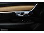 Volvo V90 2.0 T4 Inscription | Massage | Panoramadak | BLISS | Adaptive Cruise | Camera | Head Up | Trekhaak | Keyless | Harman Kardon | Geventileerde Stoelen