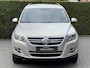 Volkswagen Tiguan 1.4 TSI Sport&Style | 18 INCH SPORTVELGEN | STOELVERWARMING | PARKEERSENSOREN ACHTER