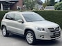 Volkswagen Tiguan 1.4 TSI Sport&Style | 18 INCH SPORTVELGEN | STOELVERWARMING | PARKEERSENSOREN ACHTER