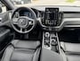 Volvo XC60 2.0 T8 Plug-in hybrid AWD Ultra Black Edition 455 PK | Pano | Luchtvering | 360 Camera