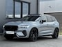 Volvo XC60 2.0 T8 Plug-in hybrid AWD Ultra Black Edition 455 PK | Pano | Luchtvering | 360 Camera