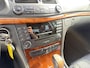 Mercedes-Benz E-klasse 200 K. Elegance volledige onderhoudshistorie