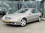 Mercedes-Benz E-klasse 200 K. Elegance volledige onderhoudshistorie