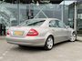 Mercedes-Benz E-klasse 200 K. Elegance volledige onderhoudshistorie