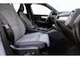 Volvo XC40 2.0 B3 Plus Dark | Adaptieve Cruise Control | 360° Parkeercamera | Standkachel | Donker Getint Glas | Dodehoek Detectie | Stoel-/Stuurverwarming | Trekhaak |