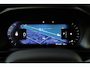 Volvo XC40 2.0 B3 Plus Dark | Adaptieve Cruise Control | 360° Parkeercamera | Standkachel | Donker Getint Glas | Dodehoek Detectie | Stoel-/Stuurverwarming | Trekhaak |