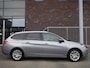 Peugeot 308 SW 1.2 PureTech Style | 130 PK | Panoramadak | Climate control | Parkeersensoren | Lichtmetalen velgen | Getint glas | Cruise control
