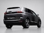 Peugeot 5008 1.2 PureTech Allure Avantage Sport (PANORAMADAK,APPLE CARPLAY,NAVI,CAMERA,360 VIEW,GETINT,LED,SPORTSTOELEN,LM VELGEN)