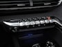 Peugeot 5008 1.2 PureTech Allure Avantage Sport (PANORAMADAK,APPLE CARPLAY,NAVI,CAMERA,360 VIEW,GETINT,LED,SPORTSTOELEN,LM VELGEN)