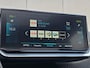 Peugeot e-2008 EV GT Pack 50 kWh Schuifdak | Alcantara | Navigatie | SOH 92.5%