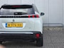 Peugeot e-2008 EV GT Pack 50 kWh Schuifdak | Alcantara | Navigatie | SOH 92.5%