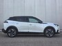 Peugeot e-2008 EV GT Pack 50 kWh Schuifdak | Alcantara | Navigatie | SOH 92.5%