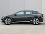 Kia EV6 Edition 77.4 kWh / SOH 100% / Fabrieksgarantie tot 07-2031 / 1.600 kg trekgewicht / Android Auto & Apple Carplay / Navigatie / Cruise Control Adaptief / Climate Control / DAB / Draadloze Telefoonlader / Camera / Parkeerassistent / 19" Lichtmetalen Wielen / Keyless entry & start /