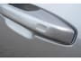 Volvo V60 T8 Plug-in hybrid AWD Ultra Dark | Panoramadak | Trekhaak | 360 graden camera | head-up display | Verwarmbare voorstoelen, achterbank en stuurwiel | Premium audio by Harman Kardon | Apple carplay/Android auto