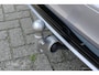 Volvo V60 T8 Plug-in hybrid AWD Ultra Dark | Panoramadak | Trekhaak | 360 graden camera | head-up display | Verwarmbare voorstoelen, achterbank en stuurwiel | Premium audio by Harman Kardon | Apple carplay/Android auto
