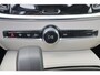 Volvo S60 Recharge T8 AWD Ultimate Bright - Panorama/schuifdak - IntelliSafe Assist & Surround - 360º Camera - Harman/Kardon audio - Adaptieve LED koplampen - Verwarmde voorstoelen, stuur & achterbank - Parkeersensoren voor & achter - Elektr. bedienb. voorstoelen met geheugen - Head up display - 18' LMV