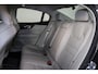 Volvo S60 Recharge T8 AWD Ultimate Bright - Panorama/schuifdak - IntelliSafe Assist & Surround - 360º Camera - Harman/Kardon audio - Adaptieve LED koplampen - Verwarmde voorstoelen, stuur & achterbank - Parkeersensoren voor & achter - Elektr. bedienb. voorstoelen met geheugen - Head up display - 18' LMV