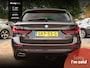 BMW 5-Serie Touring 530e xDrive Trekhaak Elektrisch | Schuifdak | Topstaat! | All-season